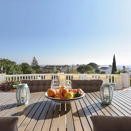 Casa Elena Фуэнхирола