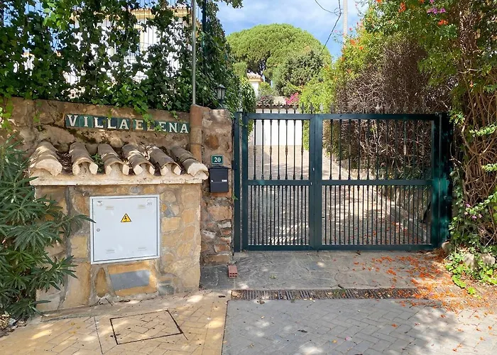 Casa Elena * פואנגירולה