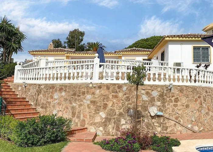 Casa Elena * פואנגירולה